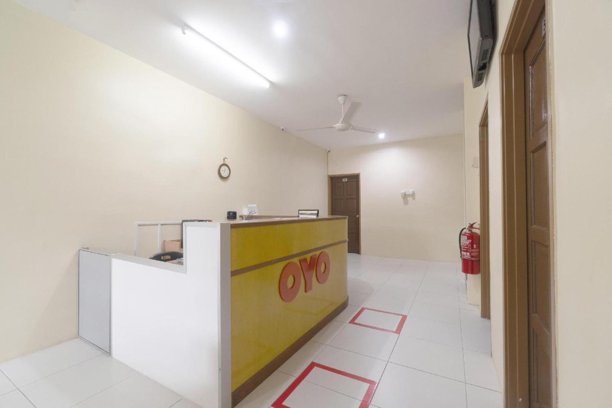 Oyo 91089 Motel Fasa 2B سيري مانغونغ المظهر الخارجي الصورة