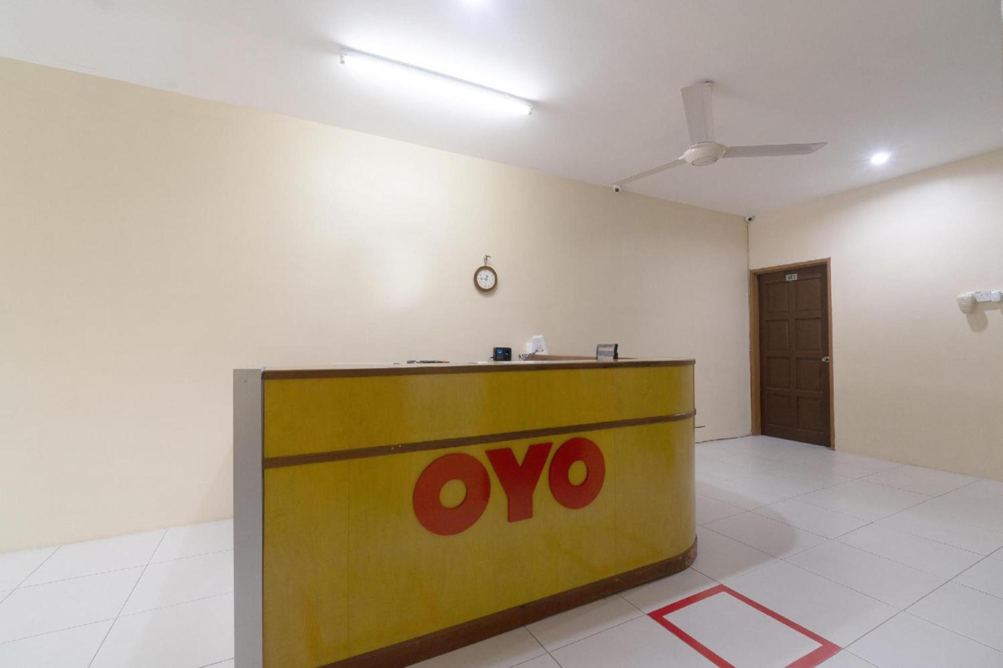 Oyo 91089 Motel Fasa 2B سيري مانغونغ المظهر الخارجي الصورة